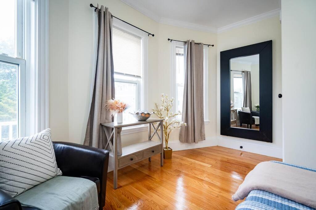 14b-newly Renovated, Uniquely Decorated Apartamento Boston