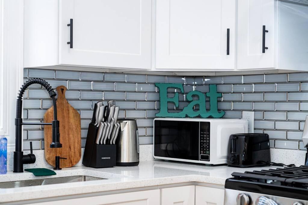 14b-newly Renovated, Uniquely Decorated Apartamento
